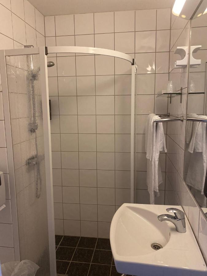 Horten Budget Hotel エクステリア 写真