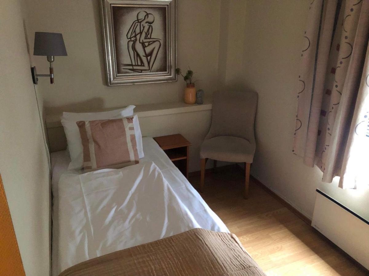 Horten Budget Hotel エクステリア 写真